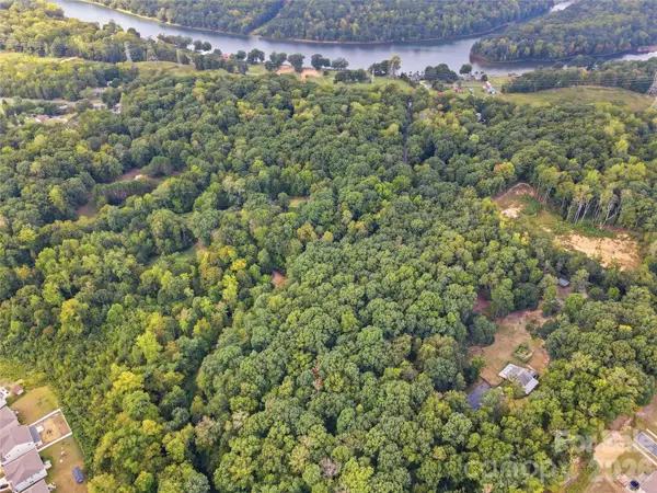 1626 Hart Road, Charlotte, NC 28214
