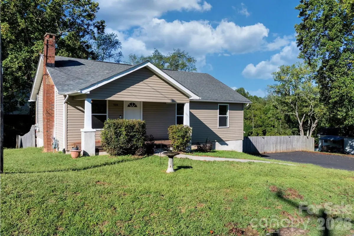 934 Fairview Drive Sw, Lenoir, NC 28645 - #1