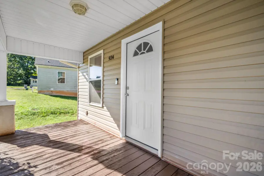 934 Fairview Drive Sw, Lenoir, NC 28645 - #2