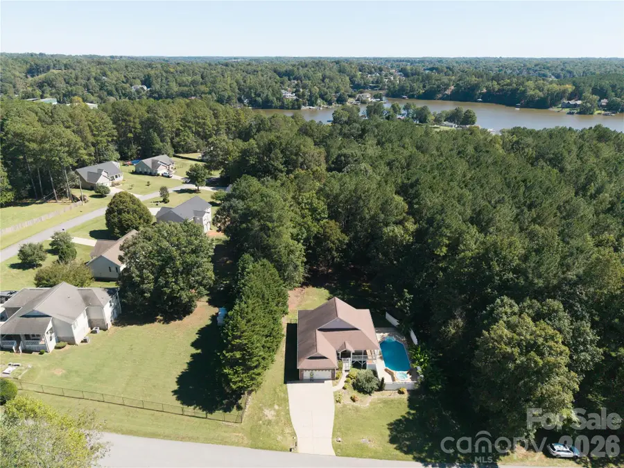 6391 Cathedral Drive, Hickory, NC 28601 - #2