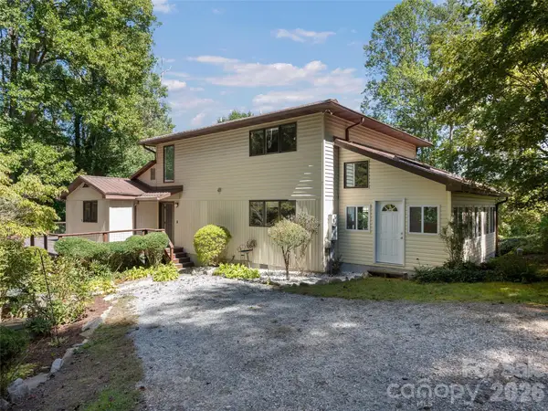 623 Owensby Road, Hendersonville, NC 28792