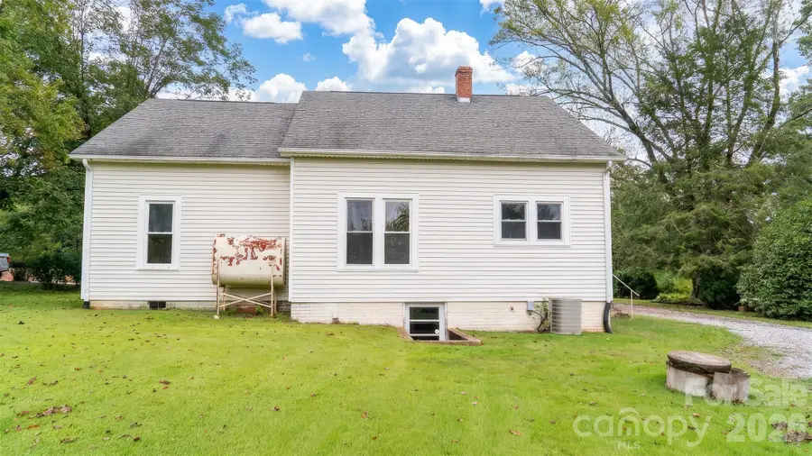 1173 Piedmont Road, Morganton, NC 28655 - #3