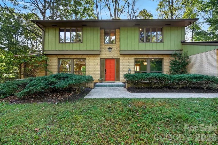 14 Willow Road, Asheville, NC 28804 - #2