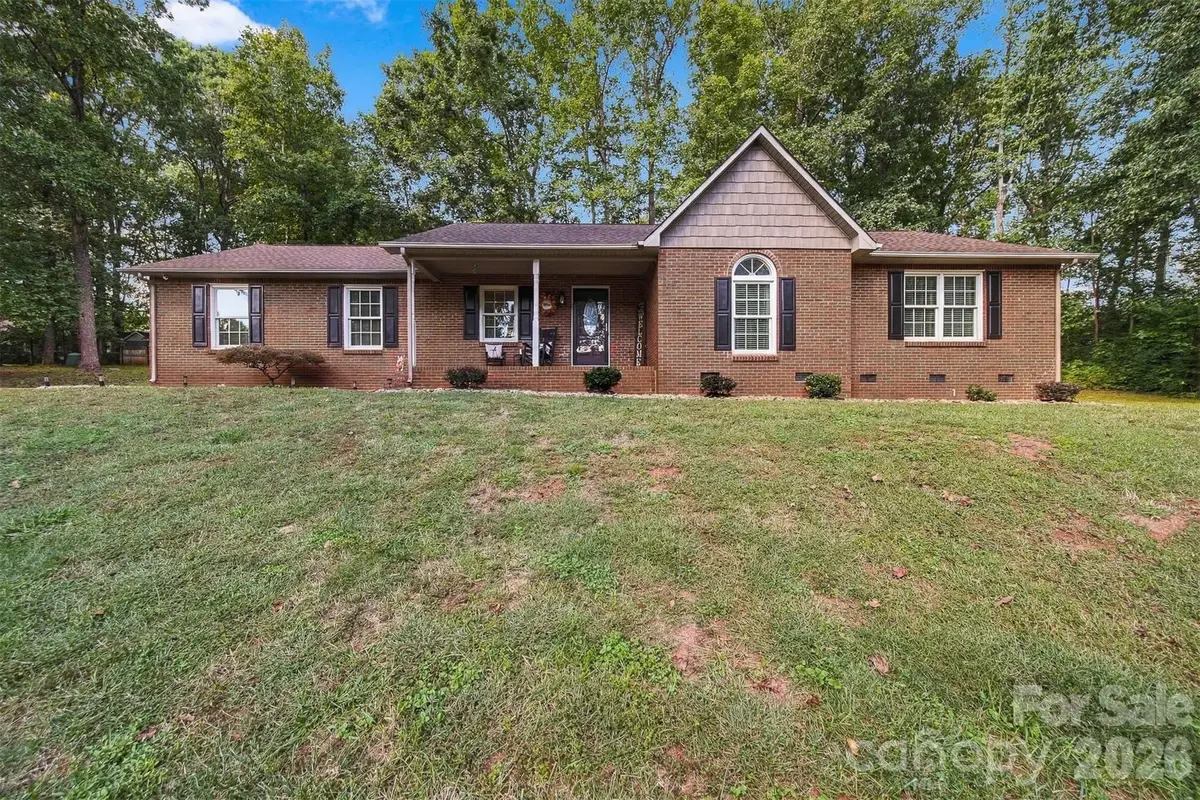1636 Wellington Avenue, Newton, NC 28658 - #1
