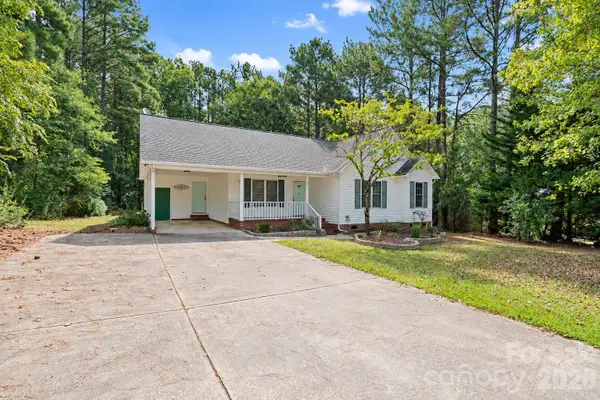 2017 Country Club Drive, Lancaster, SC 29720