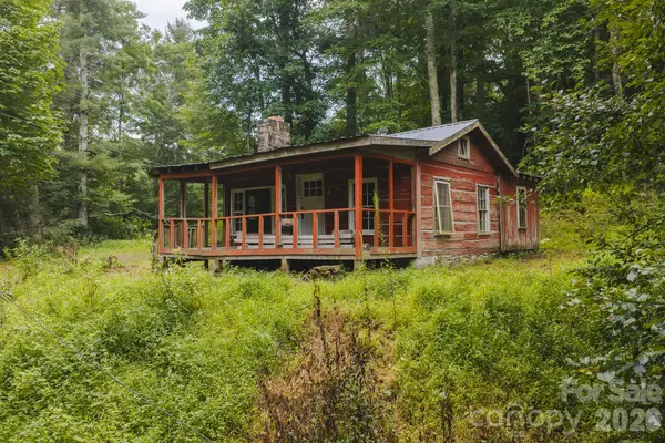 6755 Nc 183 Highway, Newland, NC 28657