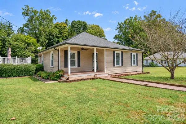 228 Hazeleen Avenue, Belmont, NC 28012