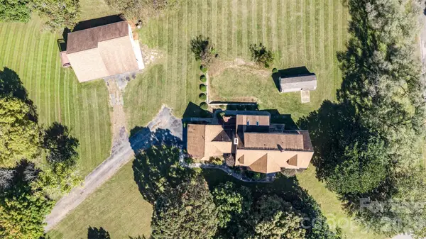 475 Baymount Drive, Statesville, NC 28625