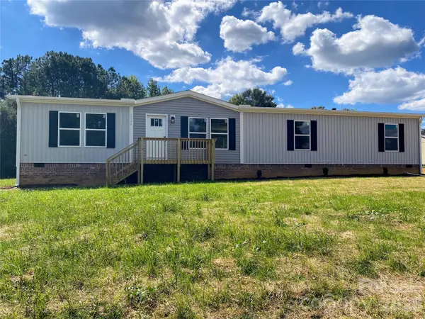 5726 Landon Place, Heath Springs, SC 29058
