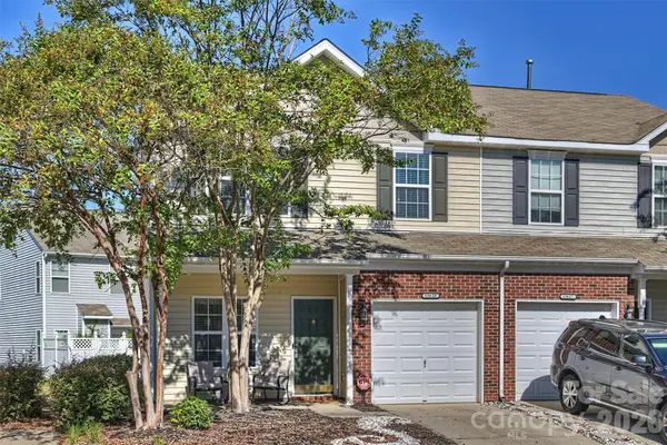 13623 Singleleaf Lane, Charlotte, NC 28278
