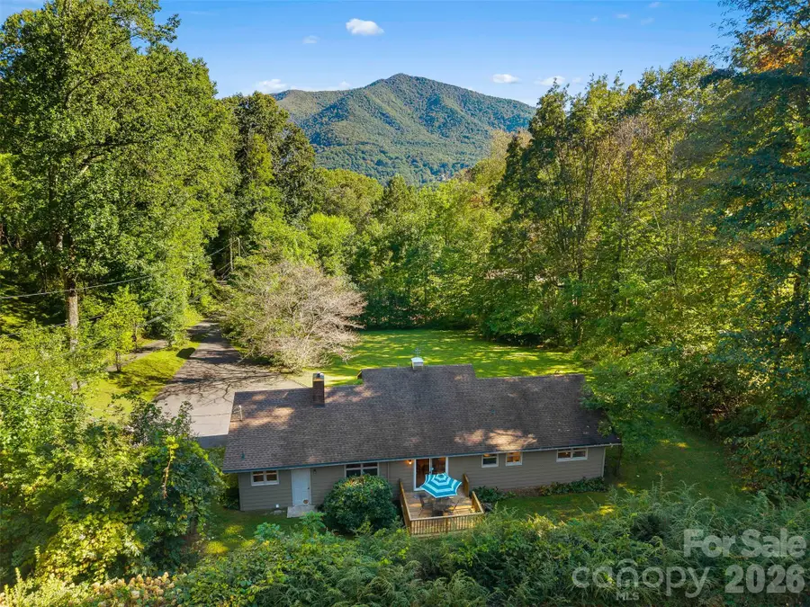 537 Winchester Creek Road, Waynesville, NC 28786 - #2