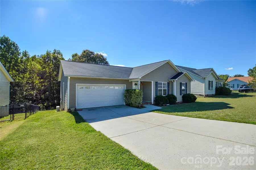 175 Alexander Heritage Drive #61, Hickory, NC 28601 - #2