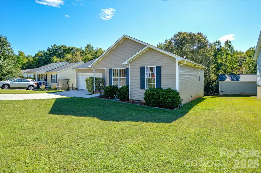 175 Alexander Heritage Drive #61, Hickory, NC 28601 - #3