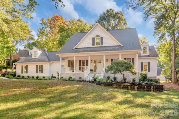 211 Pat Stough Lane, Davidson, NC 28036