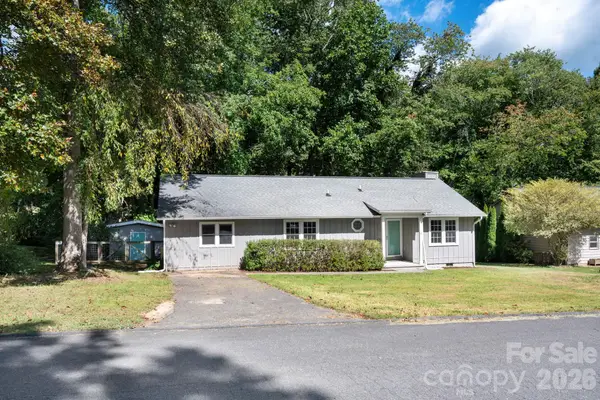 340 Genesis Circle, Black Mountain, NC 28711