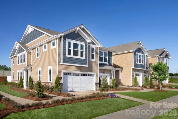 7520 Hodges Meadow Lane, Charlotte, NC 28213