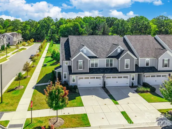 13042 Rover Street, Charlotte, NC 28273