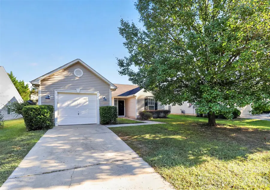 1713 Summit Ridge Lane, Kannapolis, NC 28083 - #2
