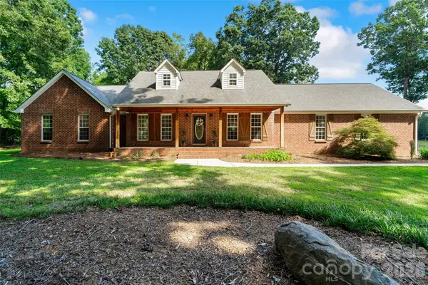 996 Beamguard Road, Clover, SC 29710