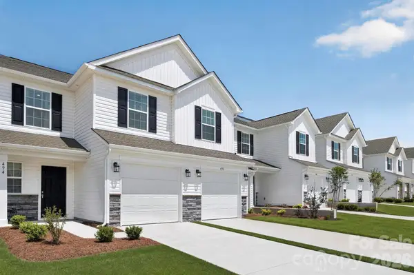 420 Sand Dunes Drive #89, Kannapolis, NC 28081