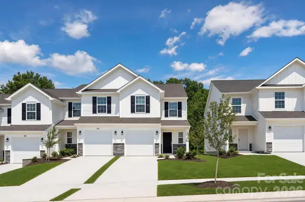 404 Sand Dunes Drive #93, Kannapolis, NC 28081