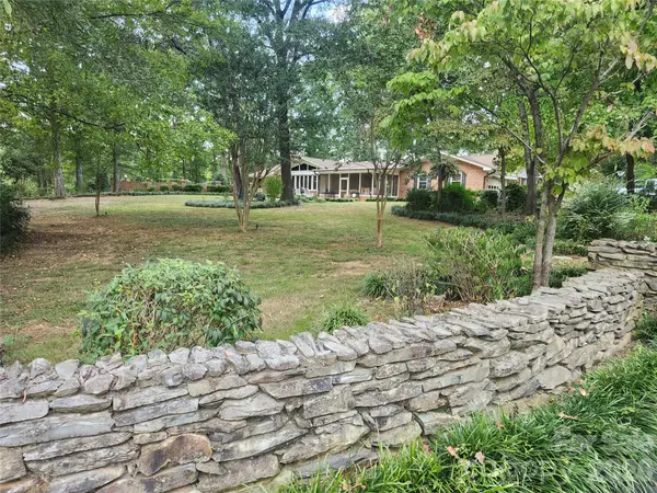 2409 Griffith Road, Monroe, NC 28112