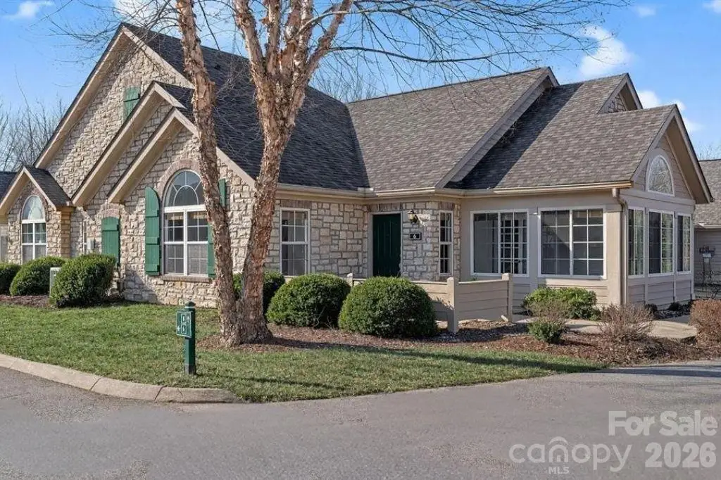 6 Mountain Meadow Circle, Weaverville, NC 28787 - #1