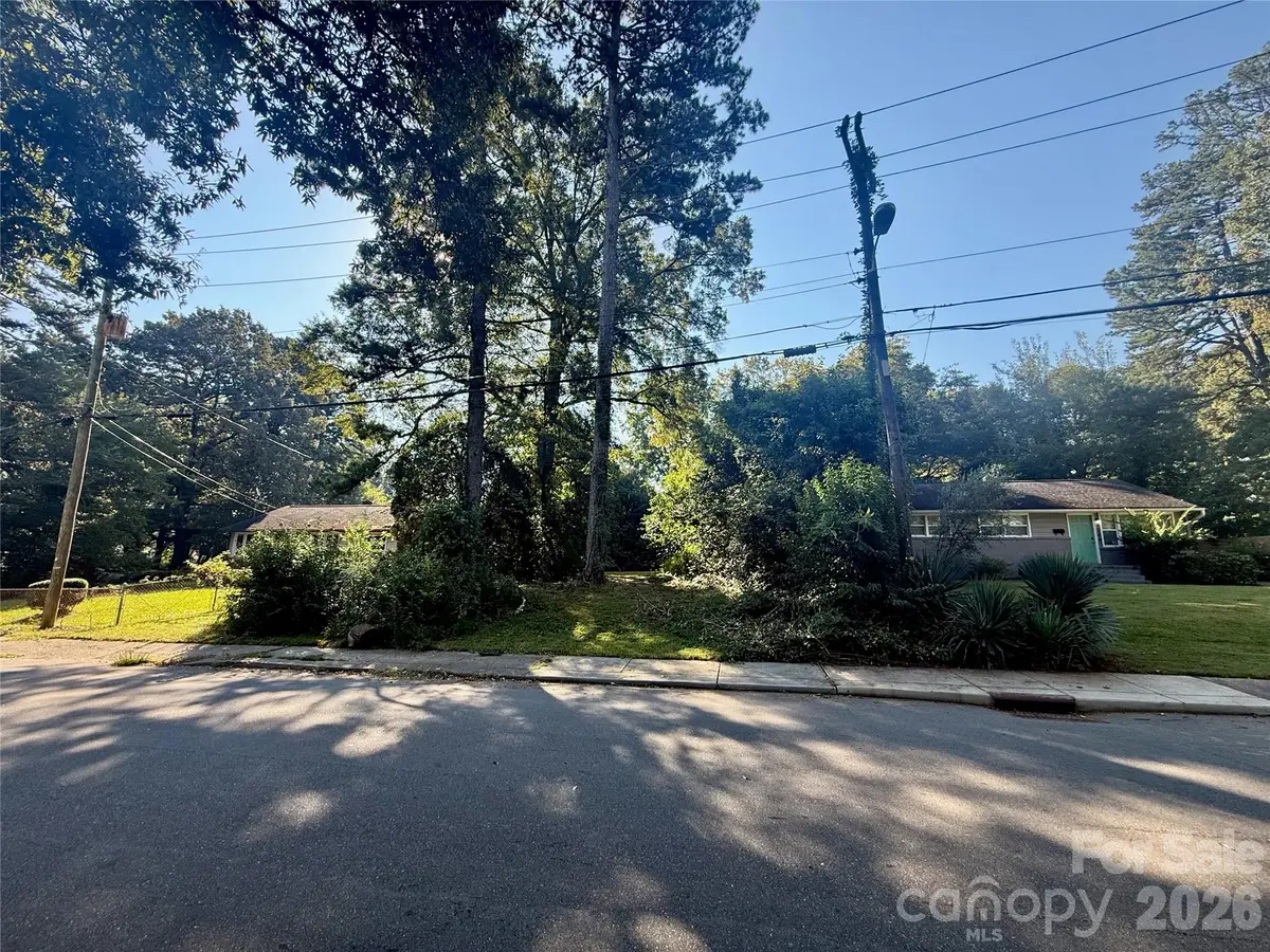 4210 Dinglewood Avenue #15, Charlotte, NC 28205 - #1