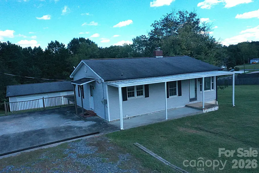 3383 Evans Drive, Connelly Springs, NC 28612 - #3