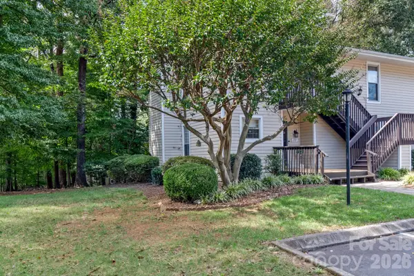 178 Driftwood Lane, Winston Salem, NC 27104