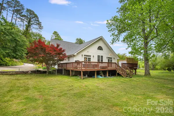 101 Mcfalls Road, Asheville, NC 28805