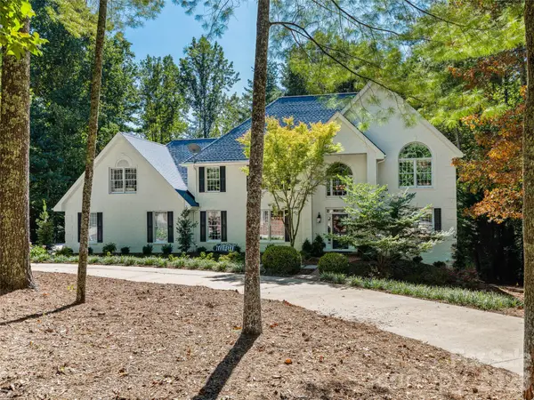 12 Dunnwoody Drive, Arden, NC 28704