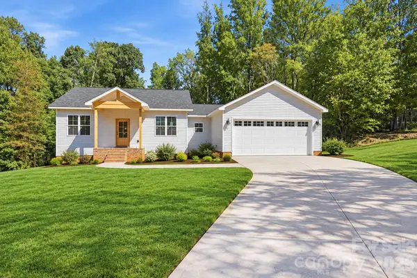 3637 Nc 10 Highway E, Claremont, NC 28610
