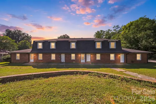 402 S Ashe Avenue, Newton, NC 28658