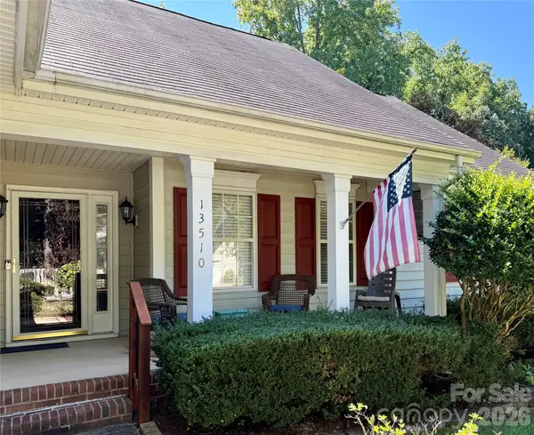 13510 Damson Drive, Huntersville, NC 28078
