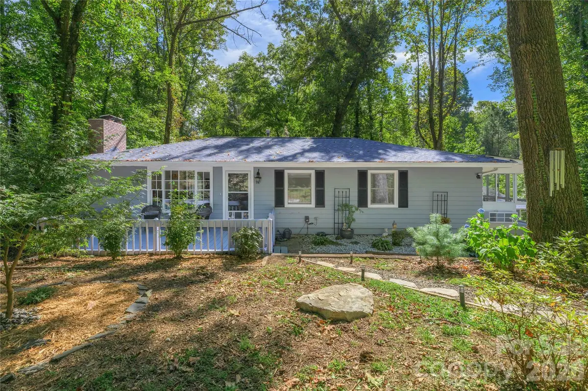 19 Springwood Drive, Asheville, NC 28805 - #1