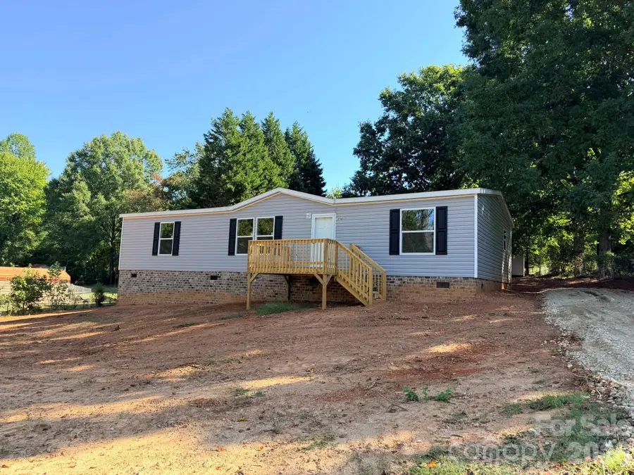1066 Gold Mine Drive, Catawba, NC 28609 - #2