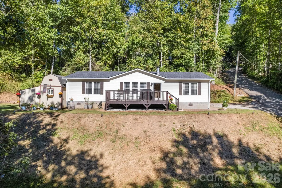 183 Gobbler Circle, Horse Shoe, NC 28742 - #1