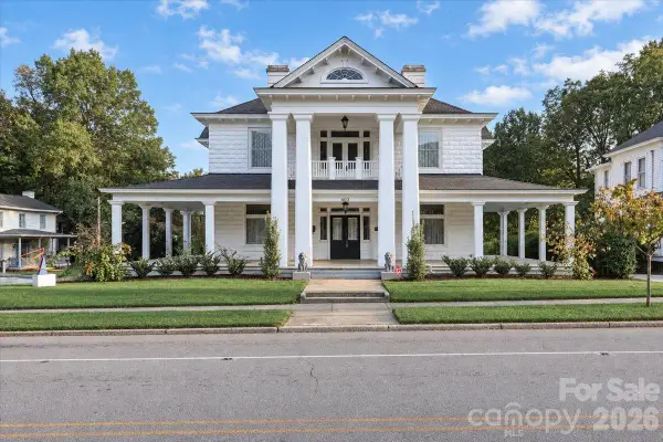 403 W Front Street, Statesville, NC 28677