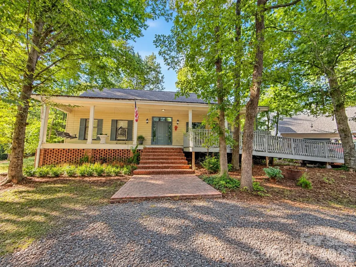 150 Rabun Run, Columbus, NC 28722 - #1