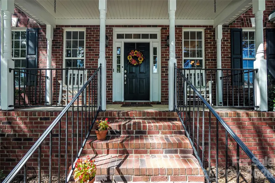 8120 Glamorgan Lane, Matthews, NC 28104 - #2