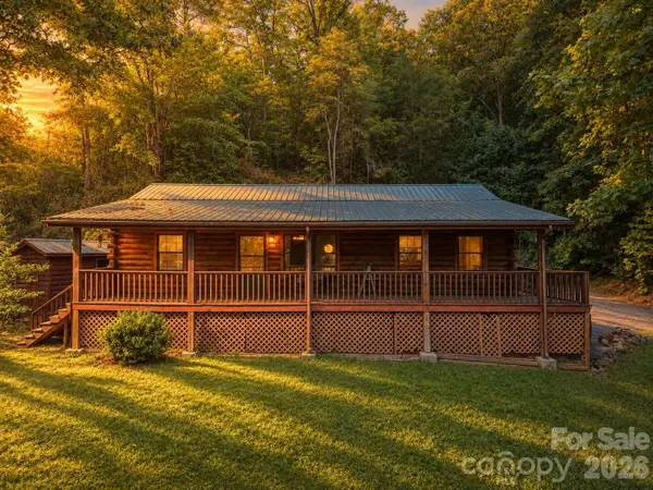 181 Seven Springs Road, Whittier, NC 28789