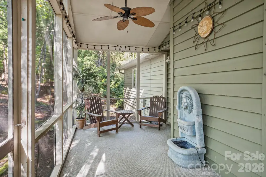 16 Woodvine Lane, Clover, SC 29710 - #3
