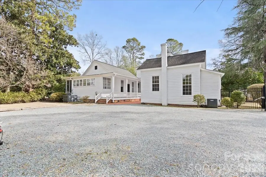 310 Kershaw Street, Cheraw, SC 29520 - #3