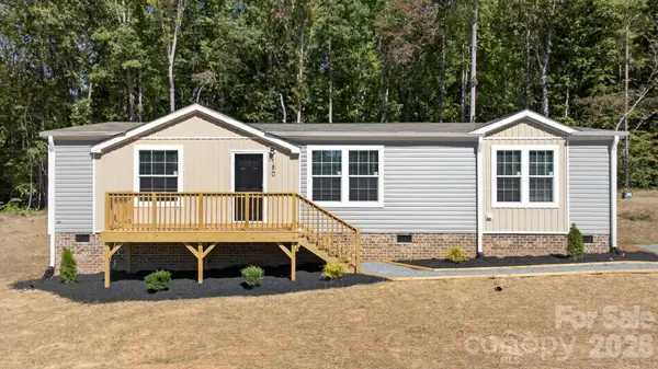 180 Christophers Court, Lexington, NC 27295
