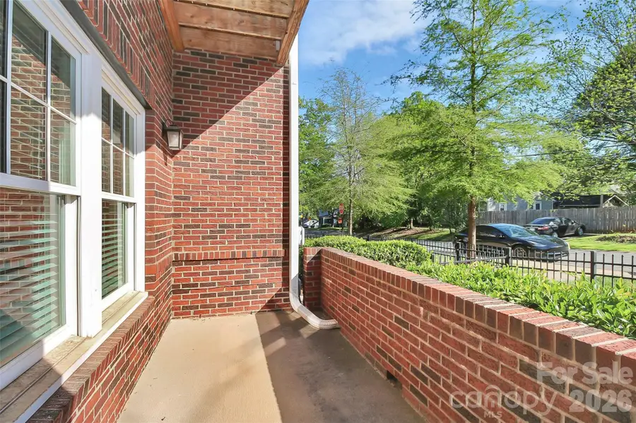 1420 W 4th Street, Charlotte, NC 28208 - #2