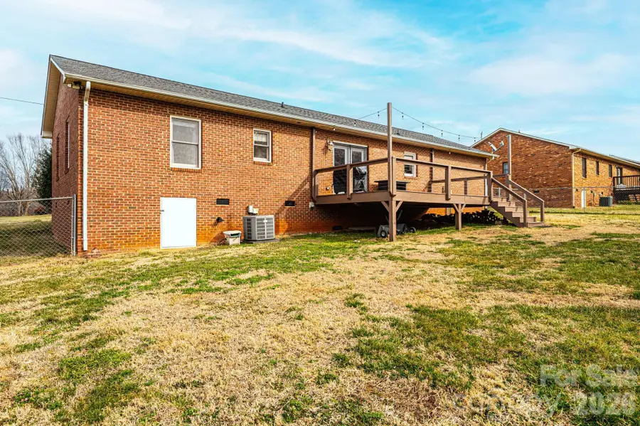 2487 Ashford Drive, Newton, NC 28658 - #3