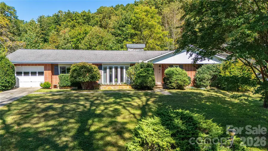 2586 Kim Miller Road, Lake Toxaway, NC 28747 - #2