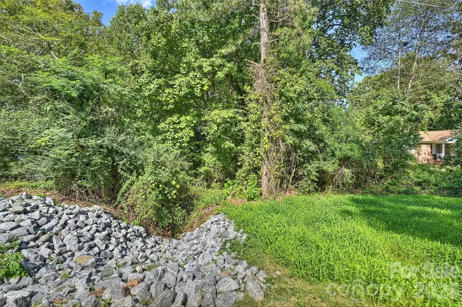 409 Lyndon Street, Kannapolis, NC 28083 - #3