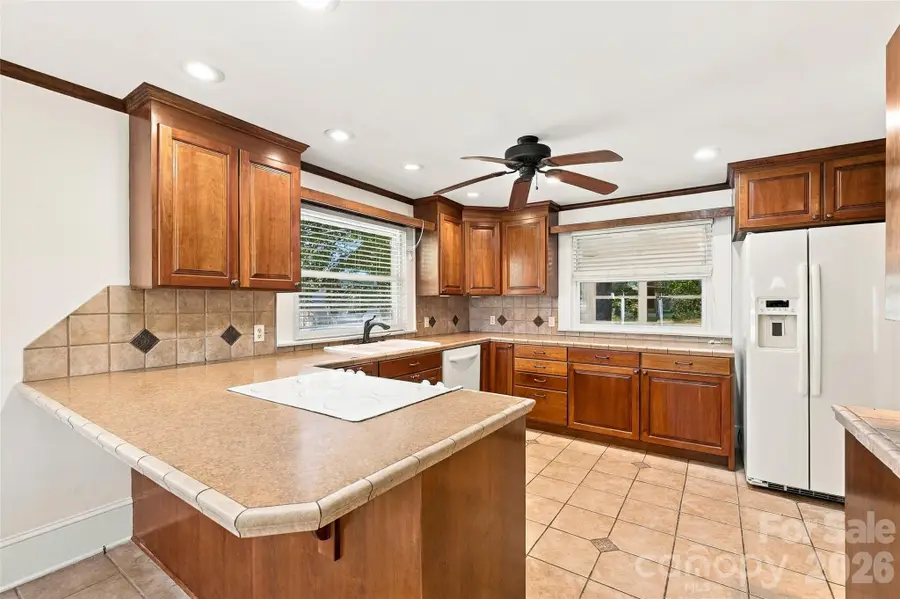 1892 W Memorial Highway, Union Grove, NC 28689 - #2